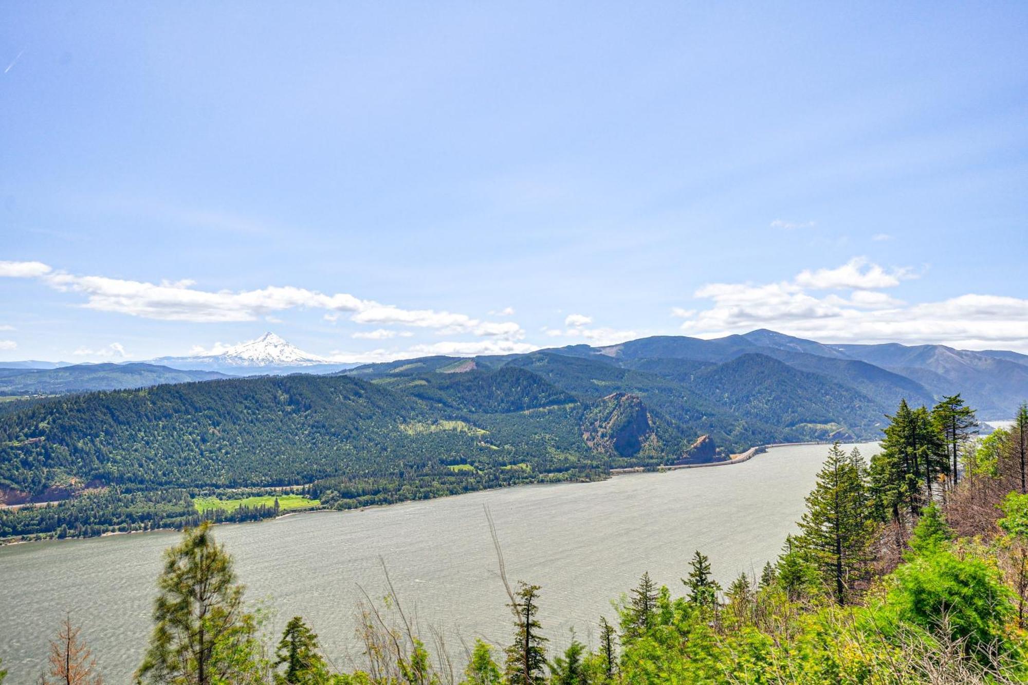 Modern Underwood Home With Deck And Mt Hood Views! Ngoại thất bức ảnh